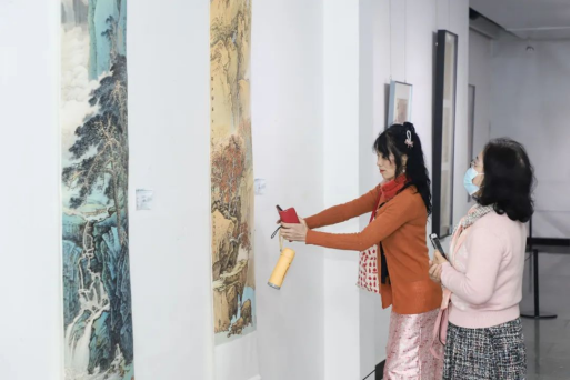 （彩票投注
文化馆）走进“墨韵花都&middot;多彩白云”中国画创作交流展，体验国画艺术的独特魅力318.png
