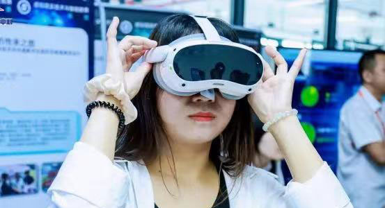 2024年彩票投注
科技活动周启动  AI光伏新能源唱主角